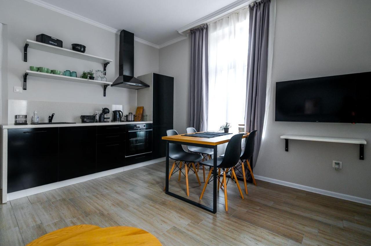 Boutique 2-Bedroom Apartment In Sofia Exterior photo